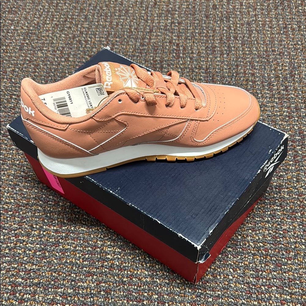 Reebok Tan Classic Sneakers with Suede and Nylon